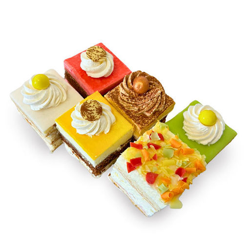 Afbeelding van Petit fours 4 + 2 GRATIS