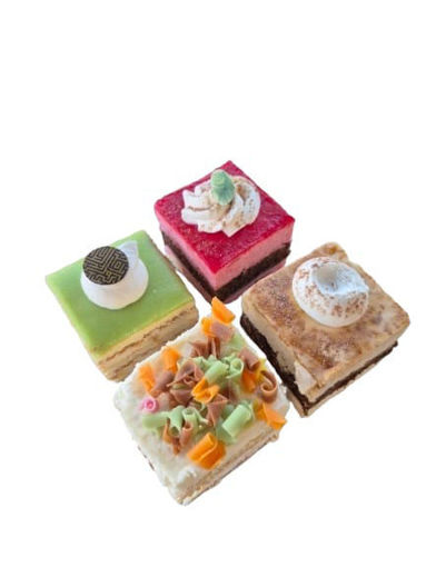 Afbeelding van 4 Petit fours 3+1 GRATIS